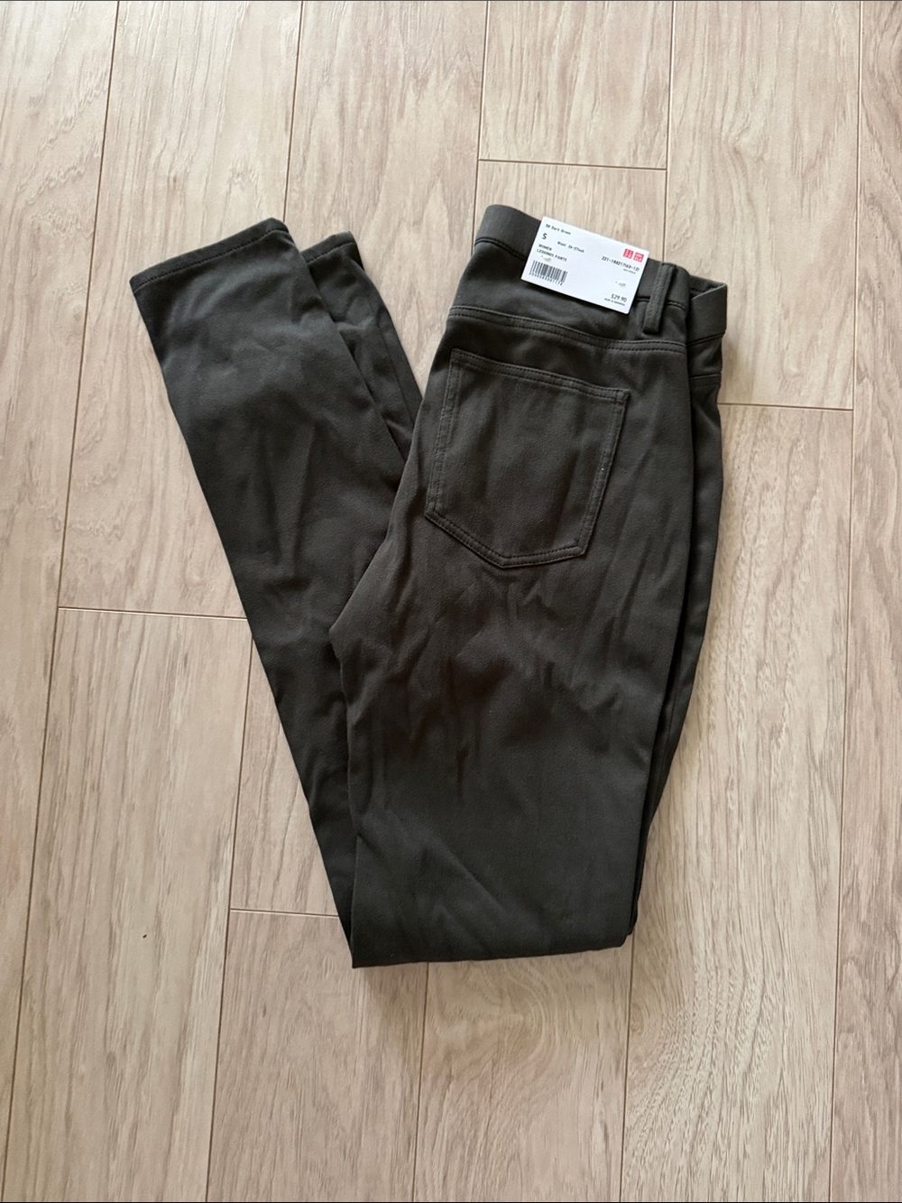 NWT Women’s Dark Olive Leggings Size Small
